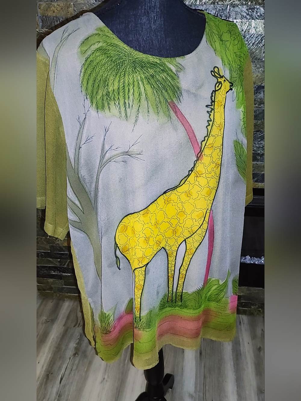 Olive Green And Yellow Flowy Giraffe Print Top Size 1x